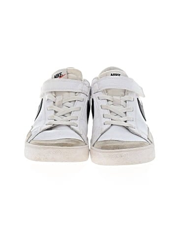 Nike Sneakers (view 2)