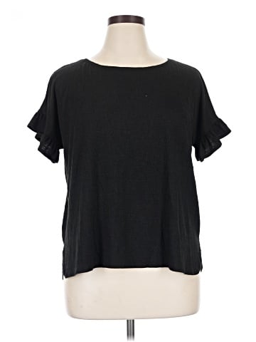 Max Studio Short Sleeve T-Shirt (view 1)