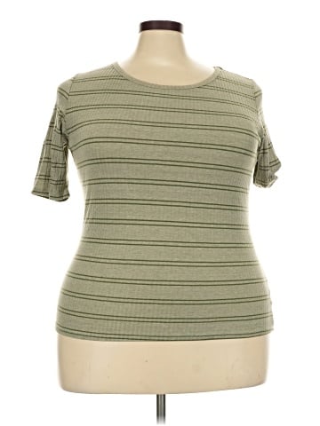 Lularoe Short Sleeve T-Shirt (view 1)