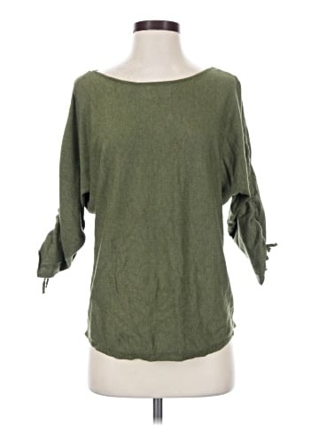 Max Studio 3/4 Sleeve T-Shirt (view 1)