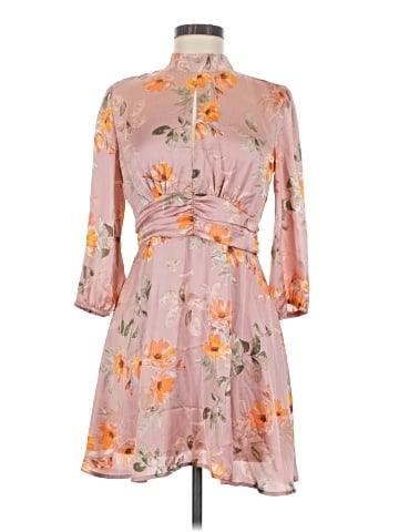 Unbranded Casual Dress (view 1)