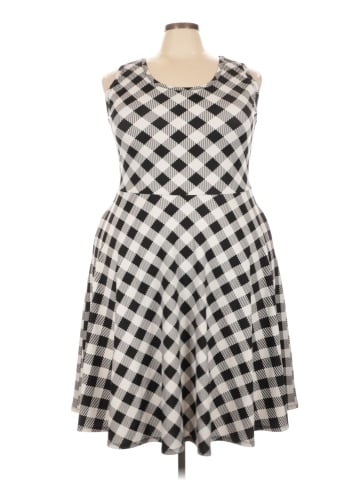 Lularoe Casual Dress (view 1)