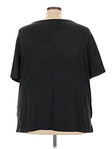 Liz & Me Short Sleeve T-Shirt (view 2)