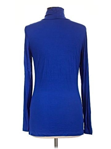 Venus Long Sleeve T-Shirt (view 2)