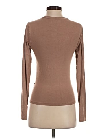 Abercrombie & Fitch Long Sleeve T-Shirt (view 2)
