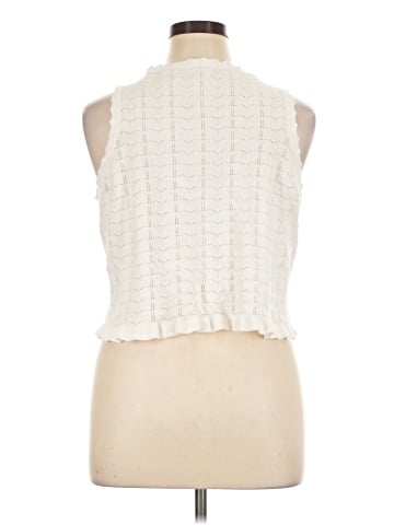 Old Navy Sleeveless Blouse (view 2)