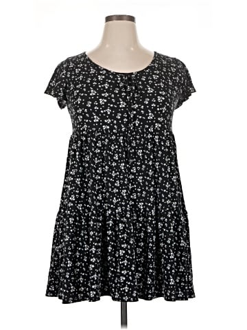 Jessica Simpson Casual Dress (view 1)