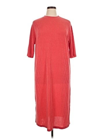 Tres Bien U.S.A. Casual Dress (view 1)
