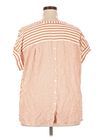 Jane and Delancey Short Sleeve Blouse (view 2)
