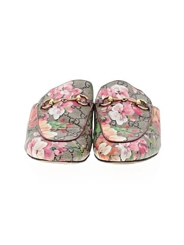 Gucci GG Supreme Blooms Princetown Horsebit Loafers (view 2)
