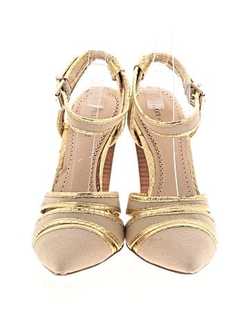 Pour La Victoire Heels (view 2)