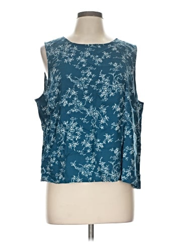 Torrid Sleeveless T-Shirt (view 1)