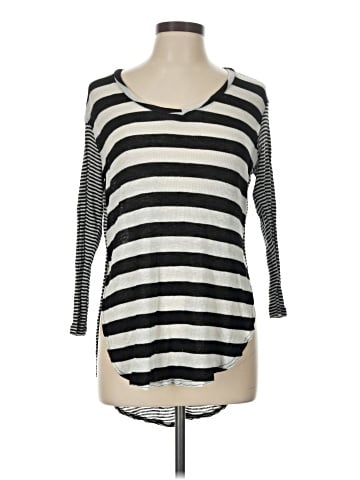 Bobbie Brooks 3/4 Sleeve T-Shirt (view 1)