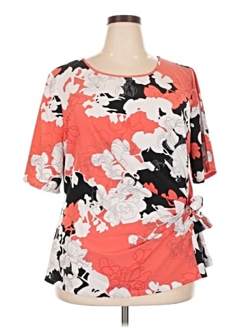 Brownstone Studio New York Short Sleeve T-Shirt (view 1)