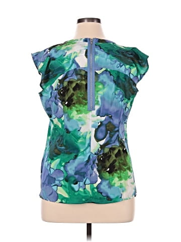 Milano Sleeveless Blouse (view 2)
