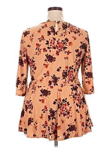 Cocomo 3/4 Sleeve Blouse (view 2)