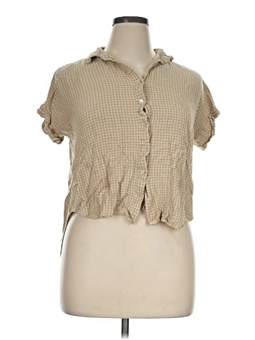 Jane and Delancey Short Sleeve Blouse (view 1)