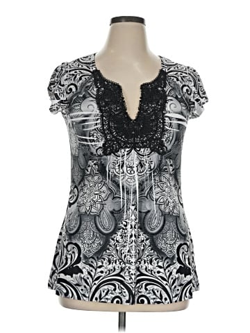 Roz & Ali Short Sleeve T-Shirt (view 1)