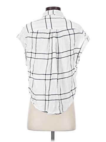 Japna Sleeveless Button-Down Shirt (view 2)