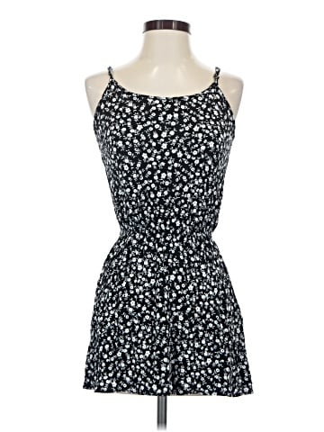 Forever 21 Casual Dress (view 1)