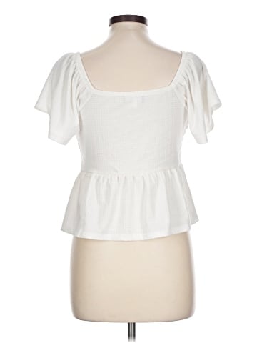 Discreet Short Sleeve Top (view 2)