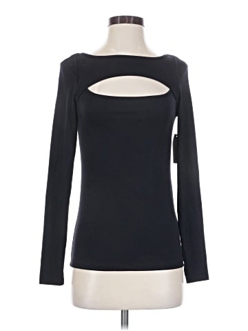 Kohl's Long Sleeve T-Shirt (view 1)