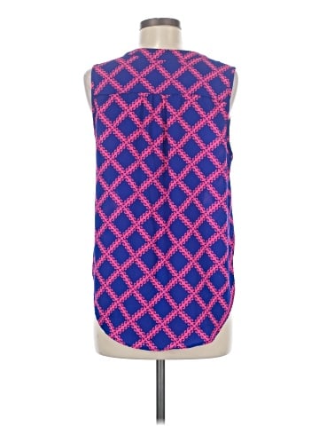 41Hawthorn Sleeveless Blouse (view 2)