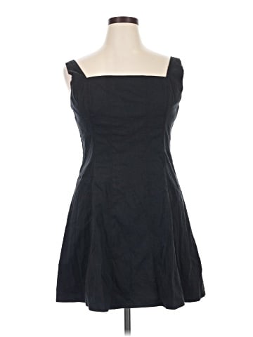 Abercrombie & Fitch Cocktail Dress (view 1)