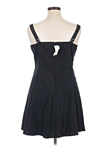 Abercrombie & Fitch Cocktail Dress (view 2)