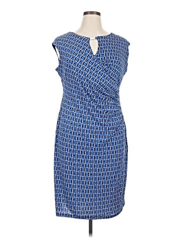 ILE New York Sleeveless Top (view 1)