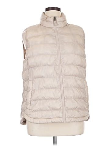 32 Degrees Vest (view 1)