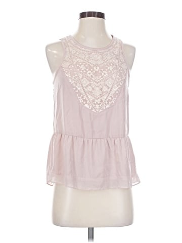 American Eagle Outfitters Tank Top (view 1)