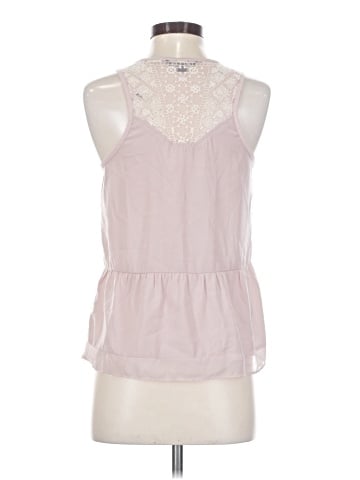 American Eagle Outfitters Tank Top (view 2)