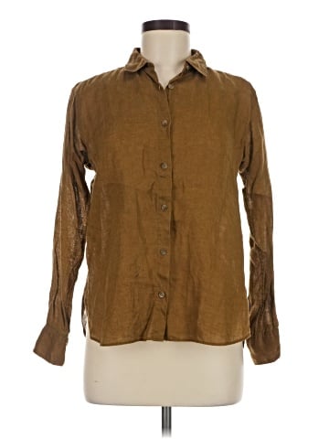 Uniqlo Long Sleeve Button-Down Shirt (view 1)