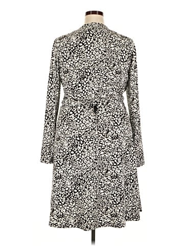 Banana Republic Factory Store Casual Dress (view 2)