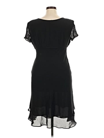 Donna Morgan Cocktail Dress (view 2)