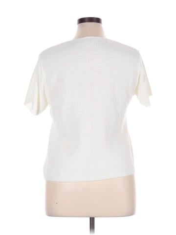 Bobbie Brooks Short Sleeve Top (view 2)