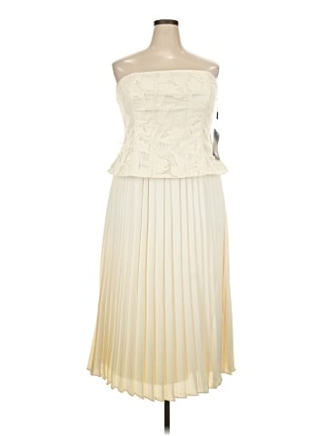 White House Black Market Cocktail Dress (view 1)