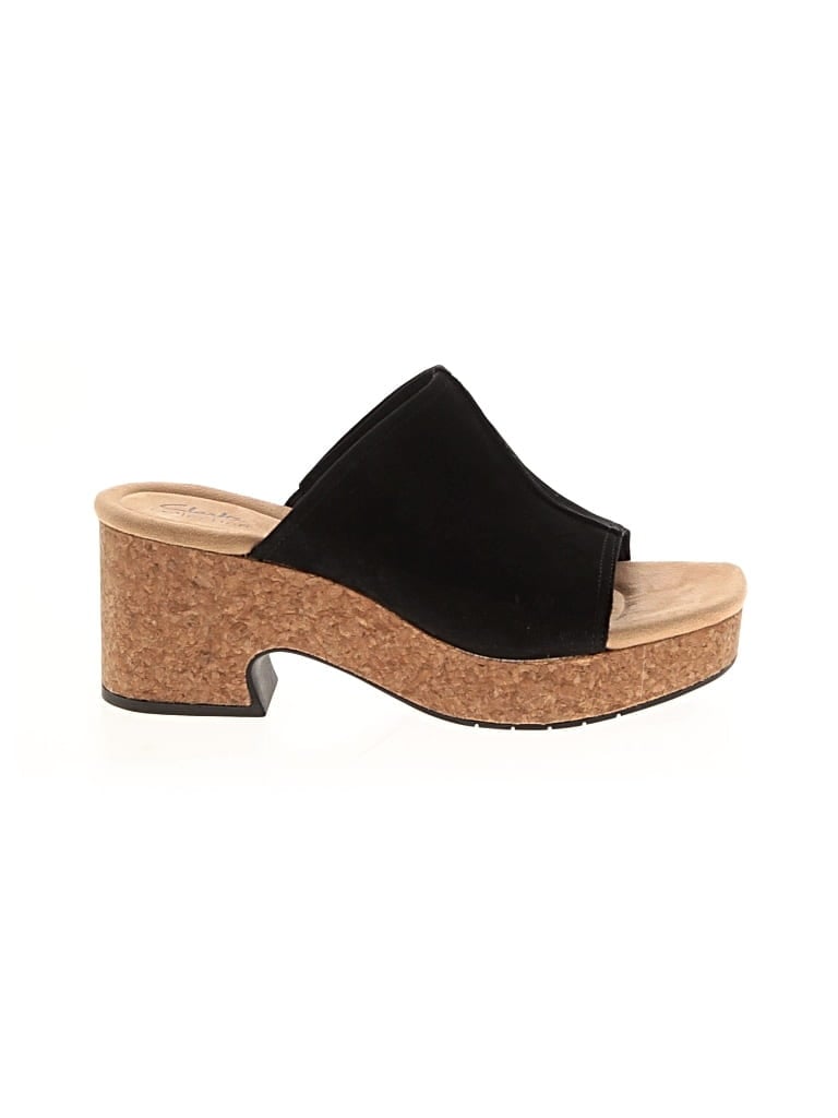 Pre-owned Clarks Wedges In Black