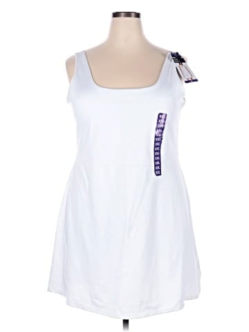 Gap Fit Romper (view 1)