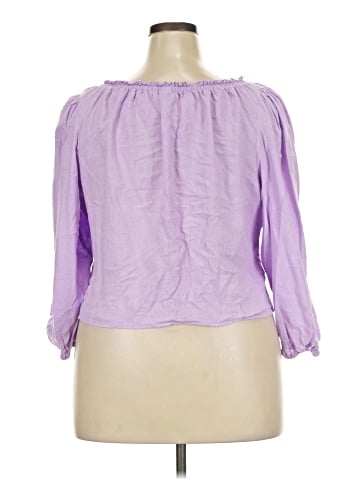 Old Navy 3/4 Sleeve Blouse (view 2)