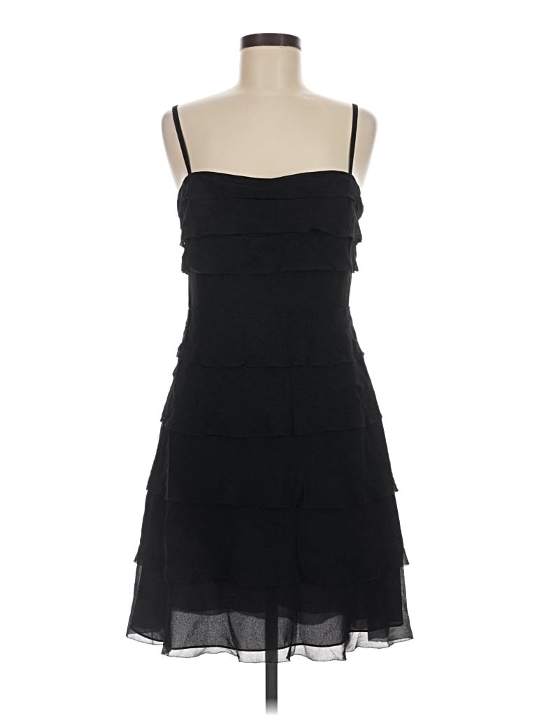 Pre-owned Bcbgmaxazria Cocktail Dress In Black
