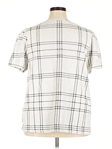 t.la Short Sleeve T-Shirt (view 2)