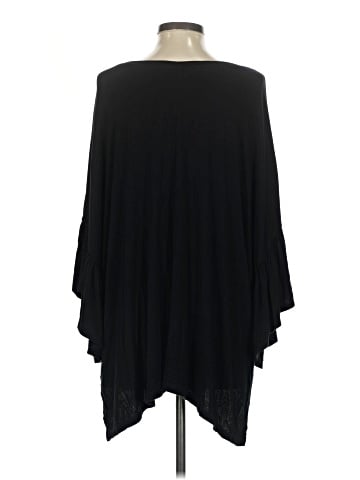 Akemi + Kin 3/4 Sleeve Top (view 2)