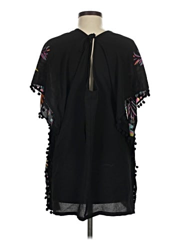 Xhilaration Short Sleeve Blouse (view 2)