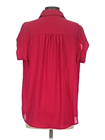 14th & Union Short Sleeve Blouse (view 2)