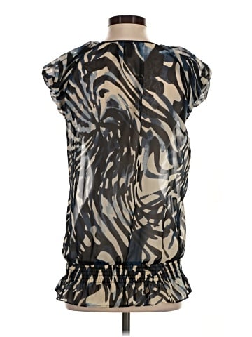 Bisou Bisou Short Sleeve Blouse (view 2)