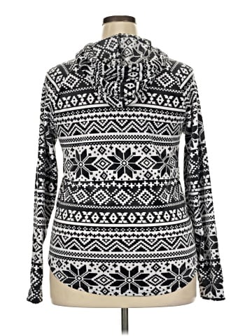 No Boundaries Pullover Sweater (view 2)
