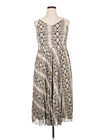 Banana Republic Cocktail Dress (view 1)