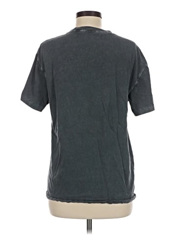 Abercrombie & Fitch Short Sleeve T-Shirt (view 2)